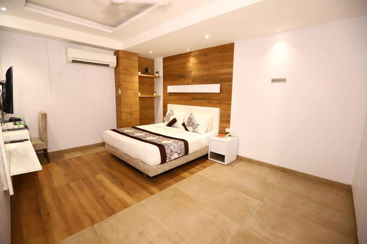 Hotel Stanley By Foxi Group- Near Delhi International Airport New Delhi Eksteriør billede